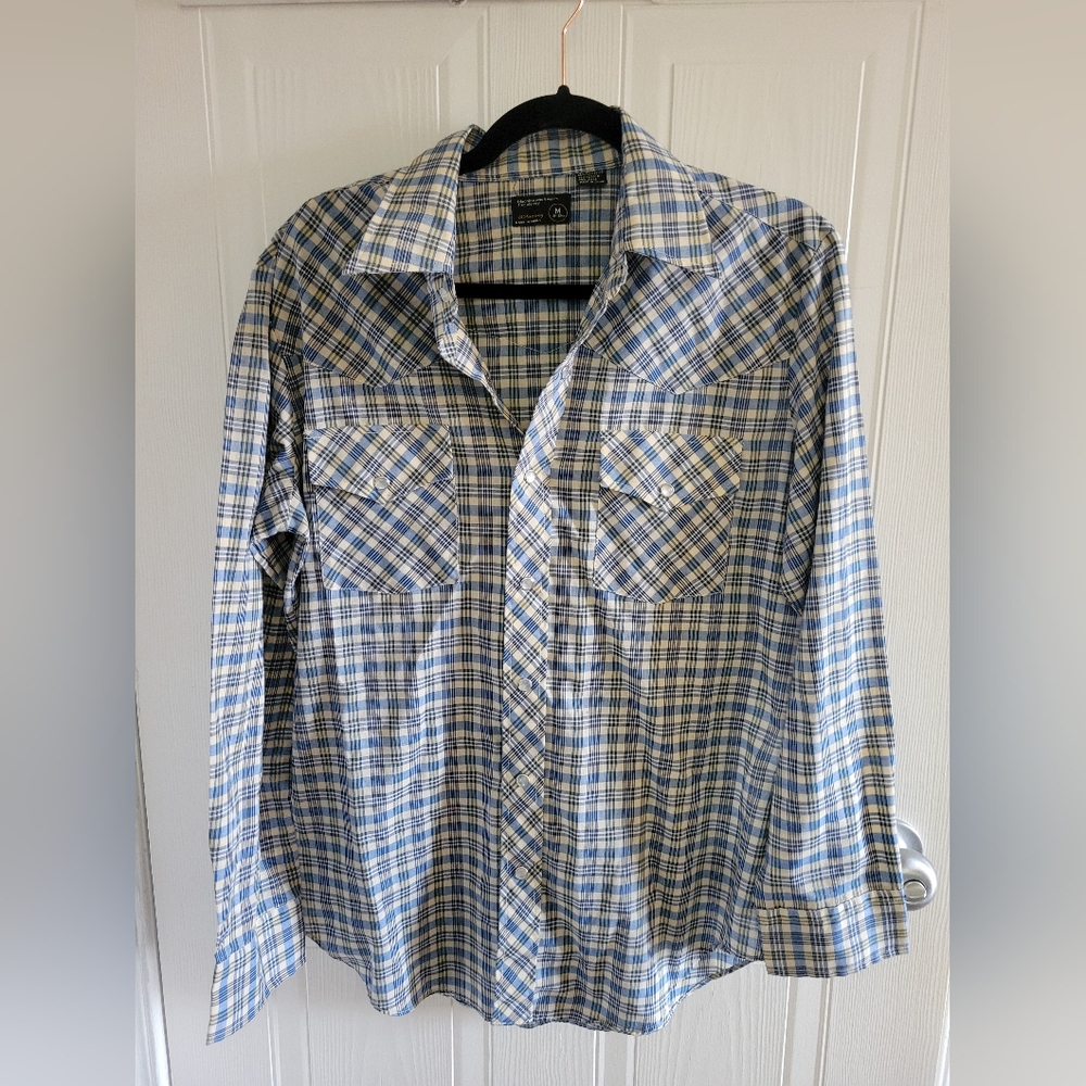 JC penny  polyester pearl  snap button  shirt Medium